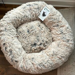 Furhaven 36” Calming Cuddler Dog Bed, taupe NWT